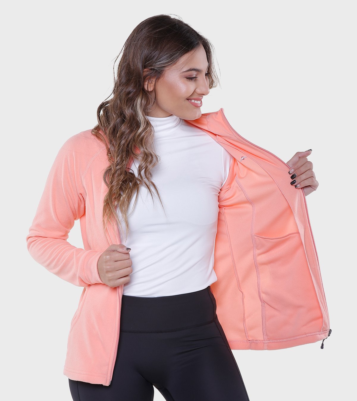 Campera de mujer de micropolar con capucha Aradia