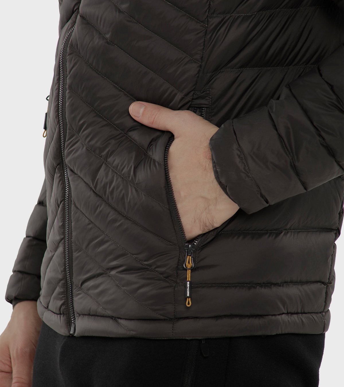 Campera de hombre Neegan con capucha