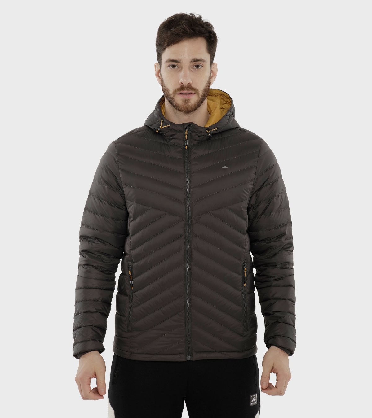 Campera de hombre Neegan con capucha