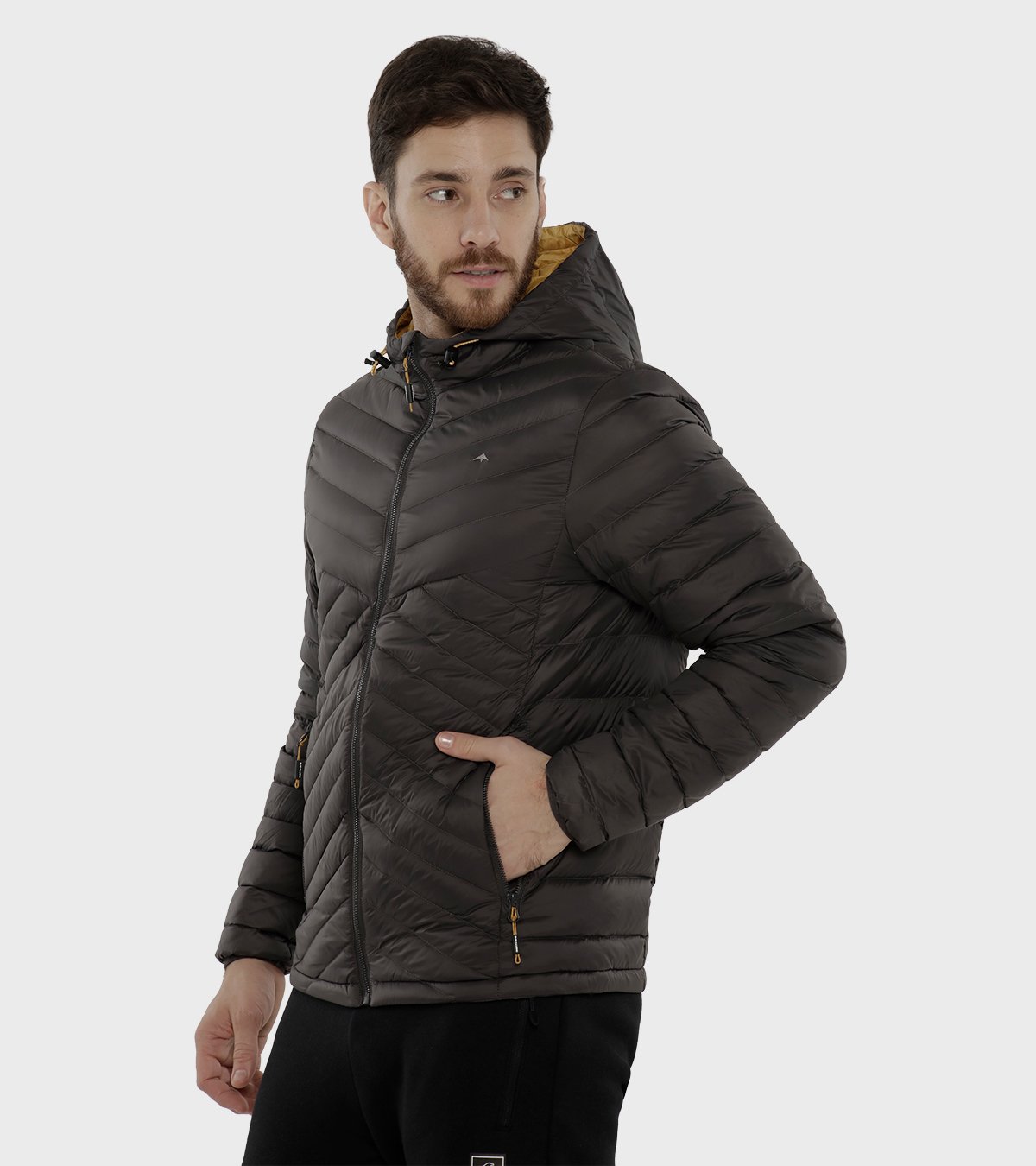 Campera de hombre Neegan con capucha