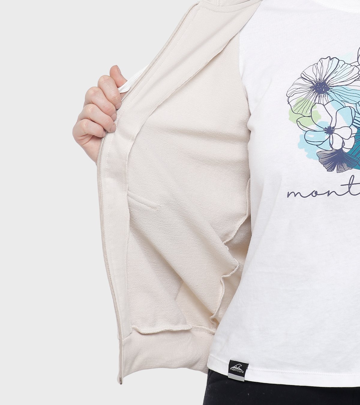 Campera de mujer Essential