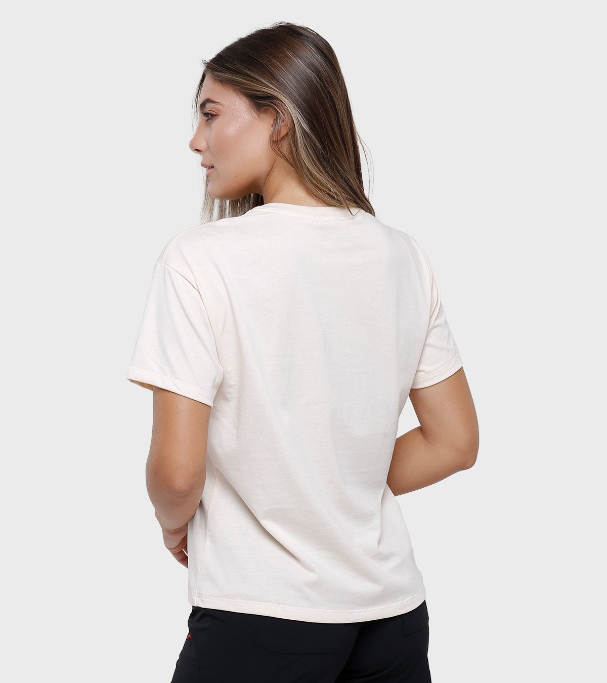 Remera de mujer Amaris MC