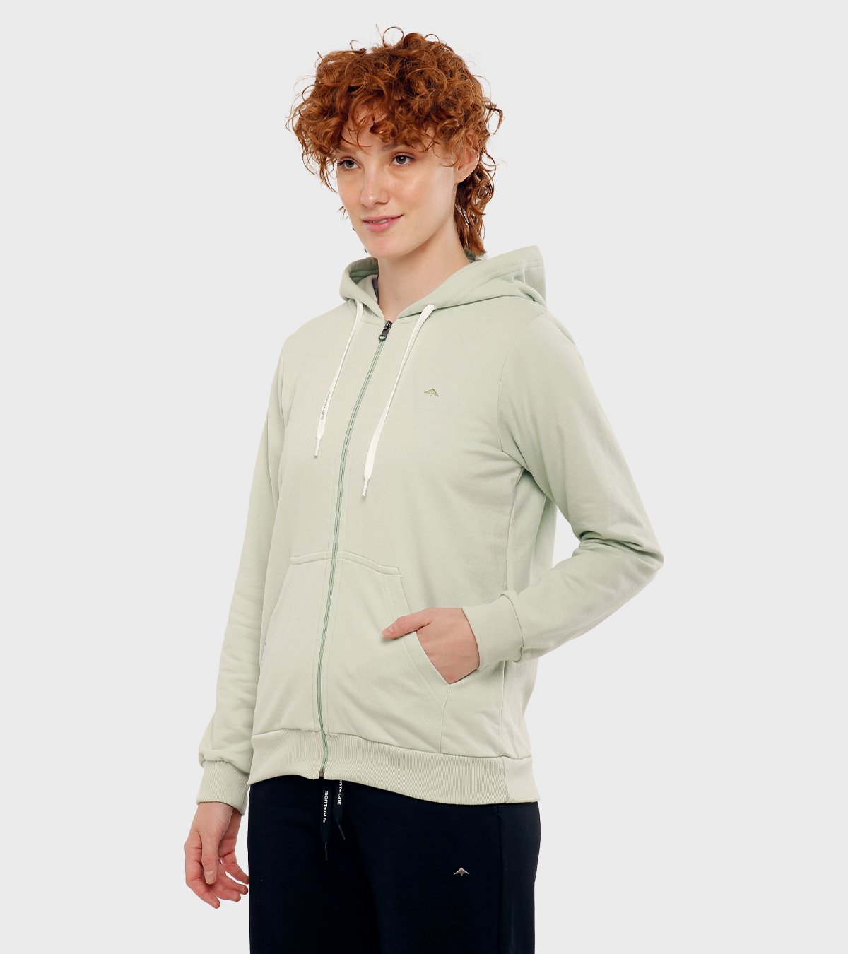 Campera de mujer Essential