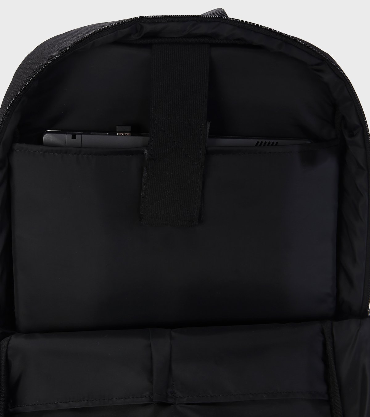 Mochila Conmuter 18 Lts