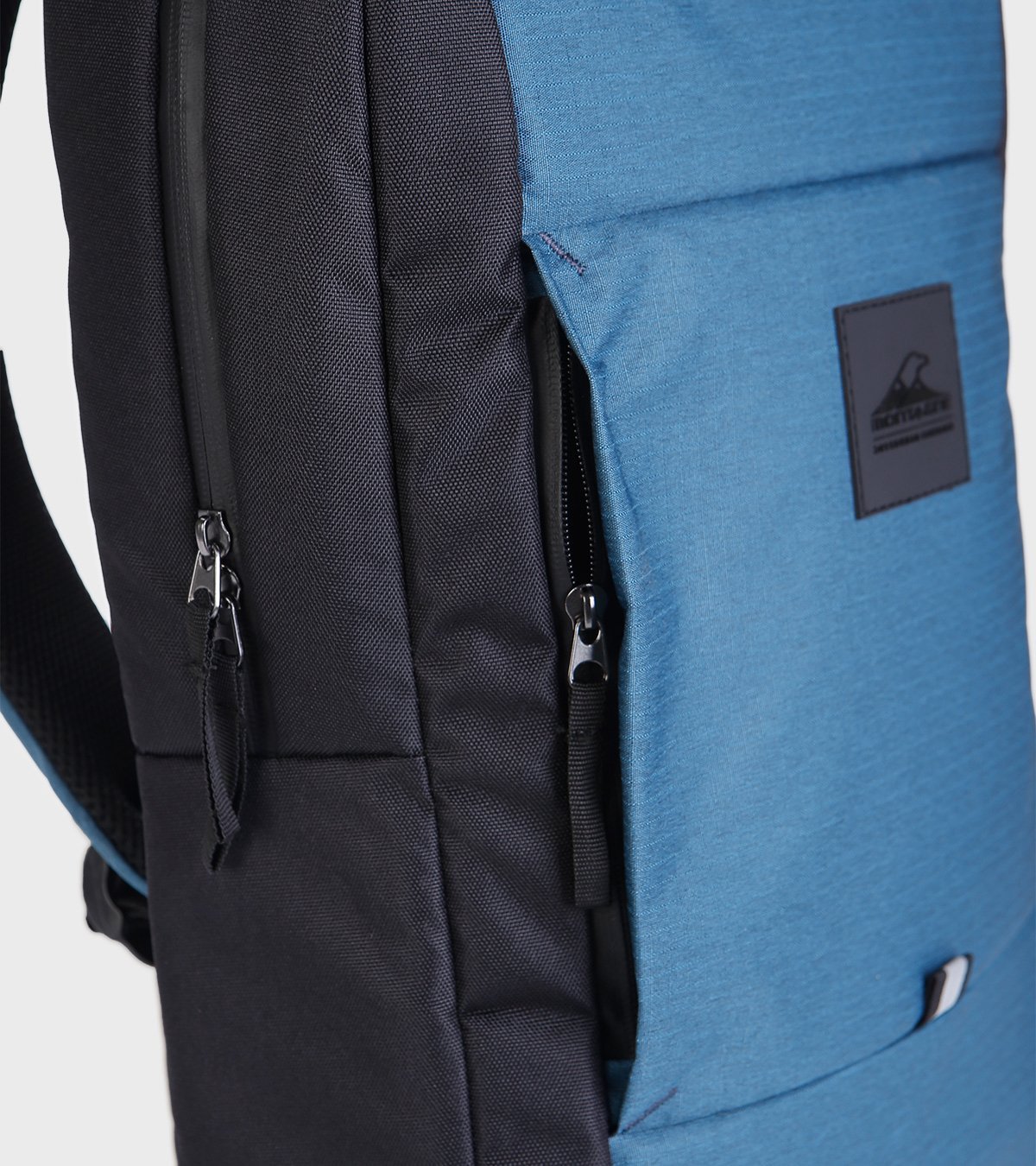 Mochila Conmuter 18 Lts