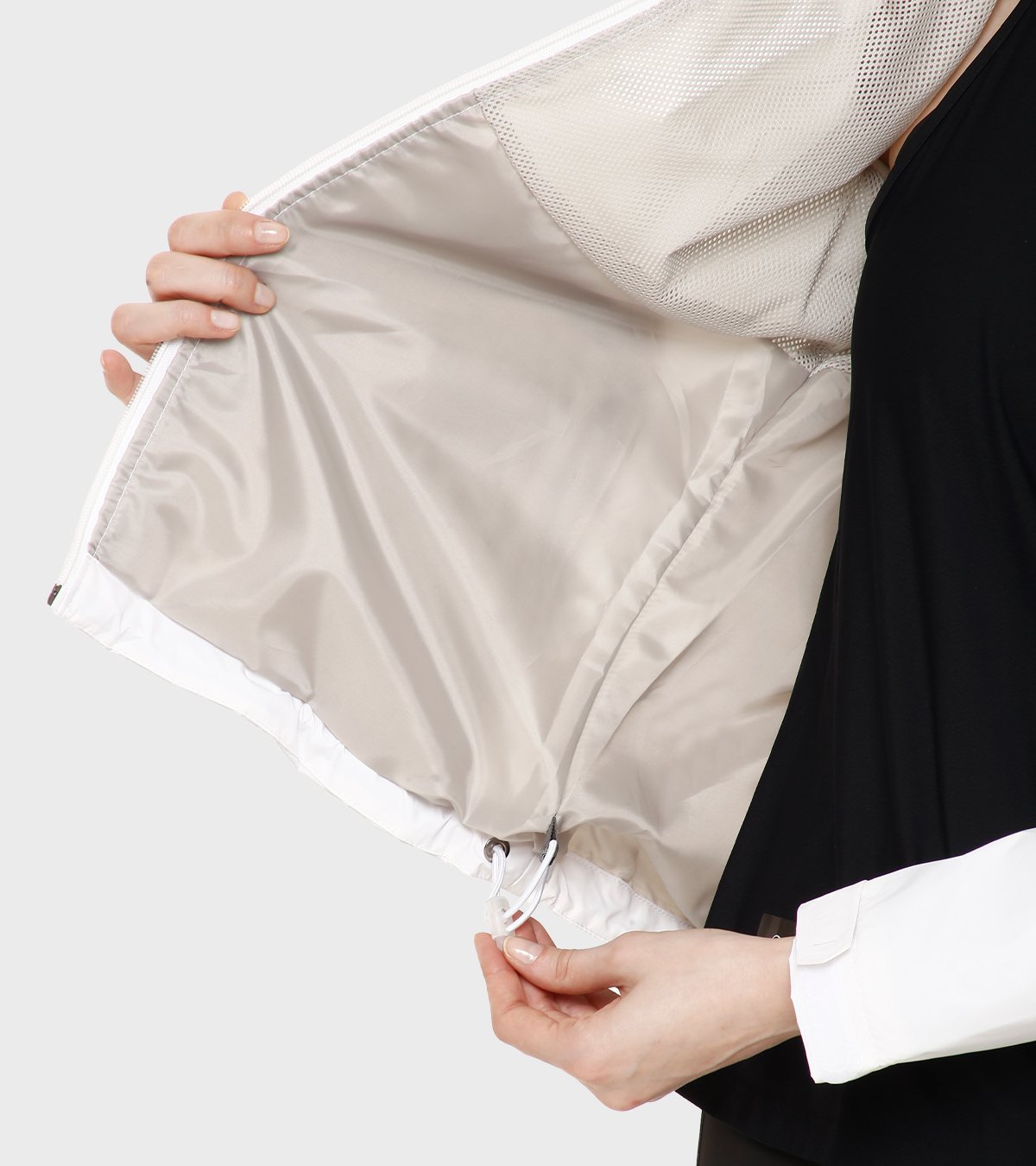 Rompeviento de mujer Eluney