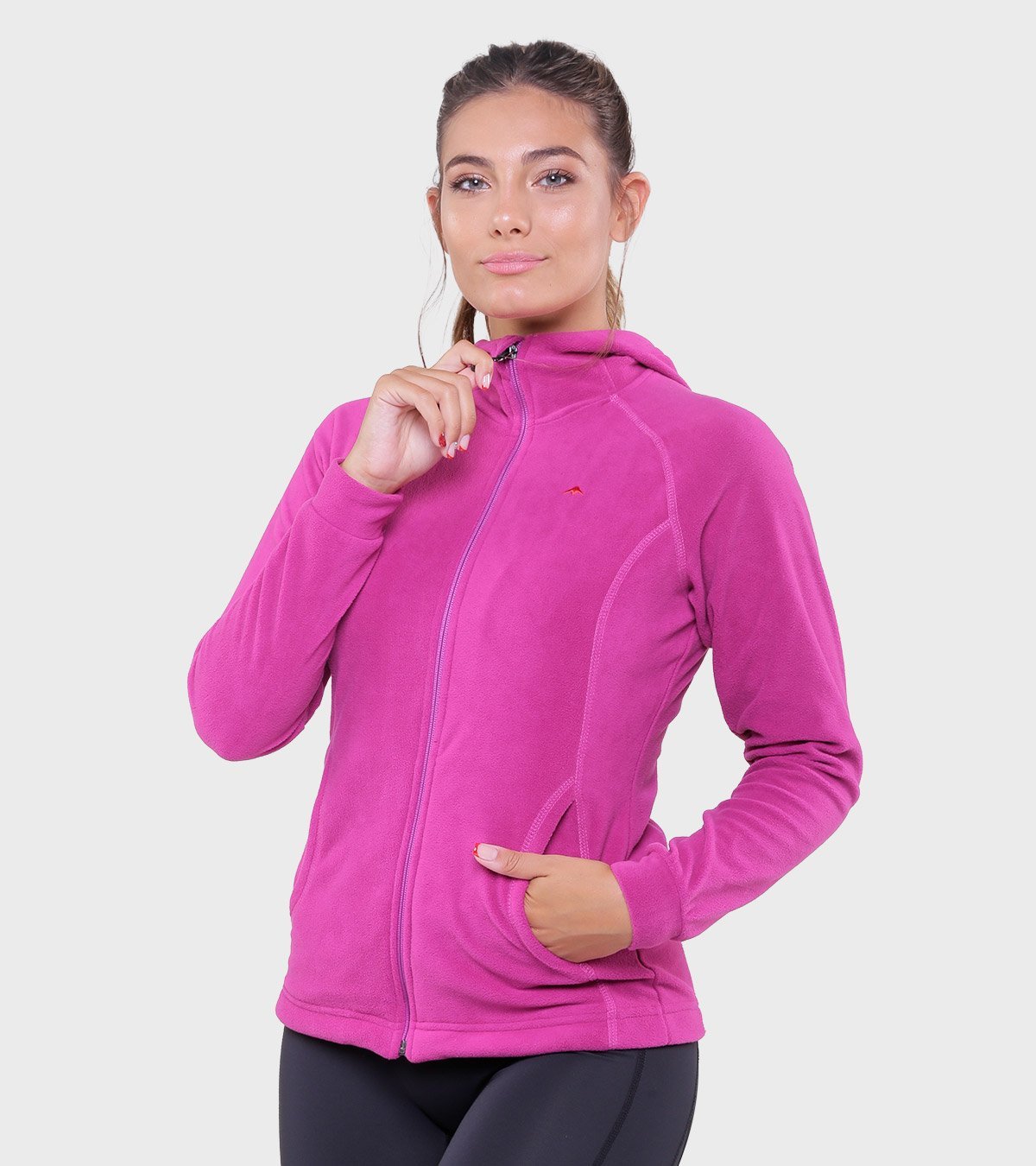 Campera de mujer de micropolar con capucha Aradia
