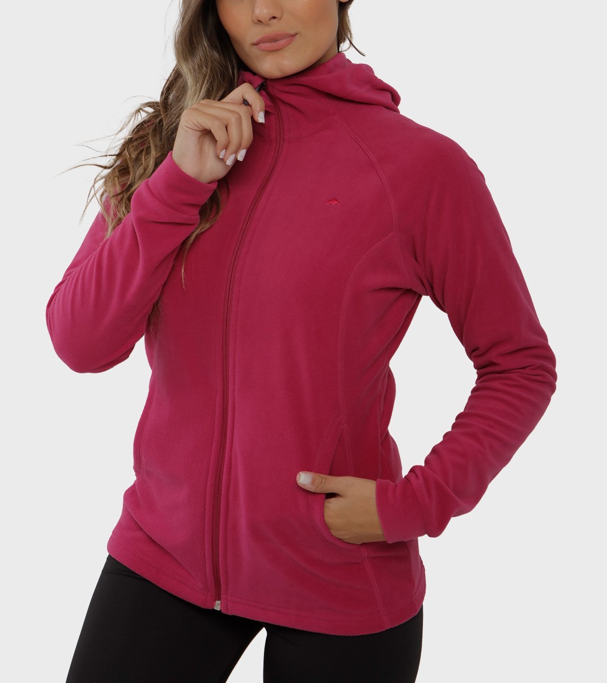 Campera de mujer de micropolar con capucha Aradia