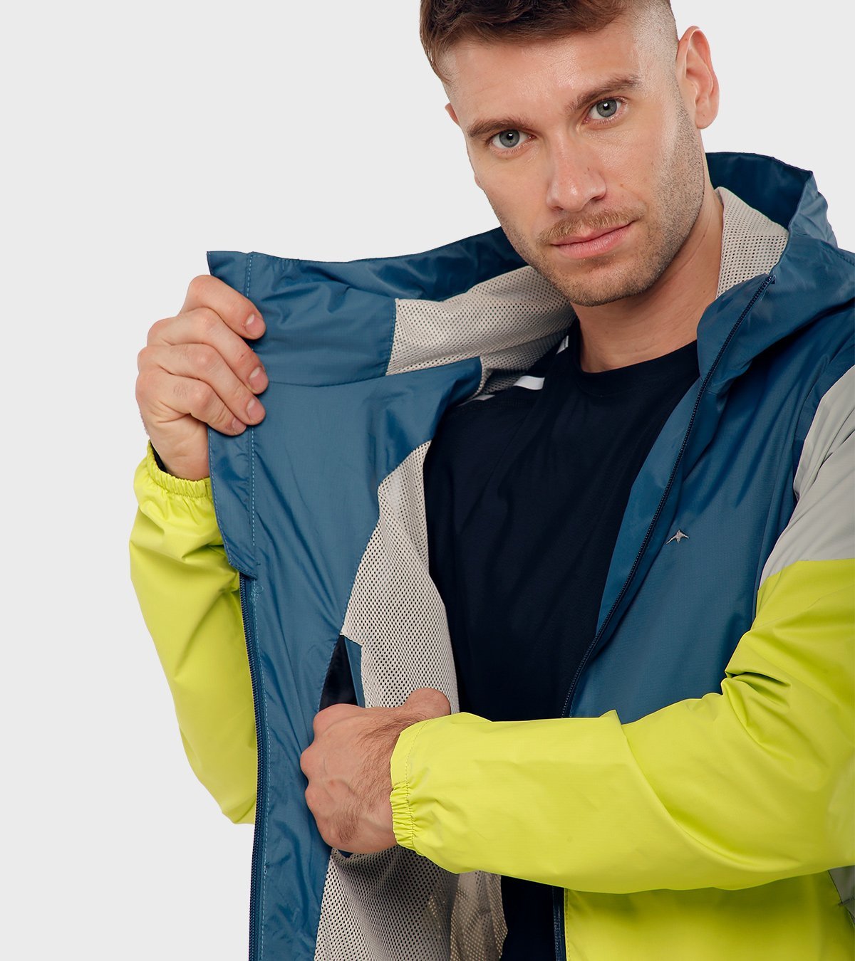 Rompeviento de hombre Chase