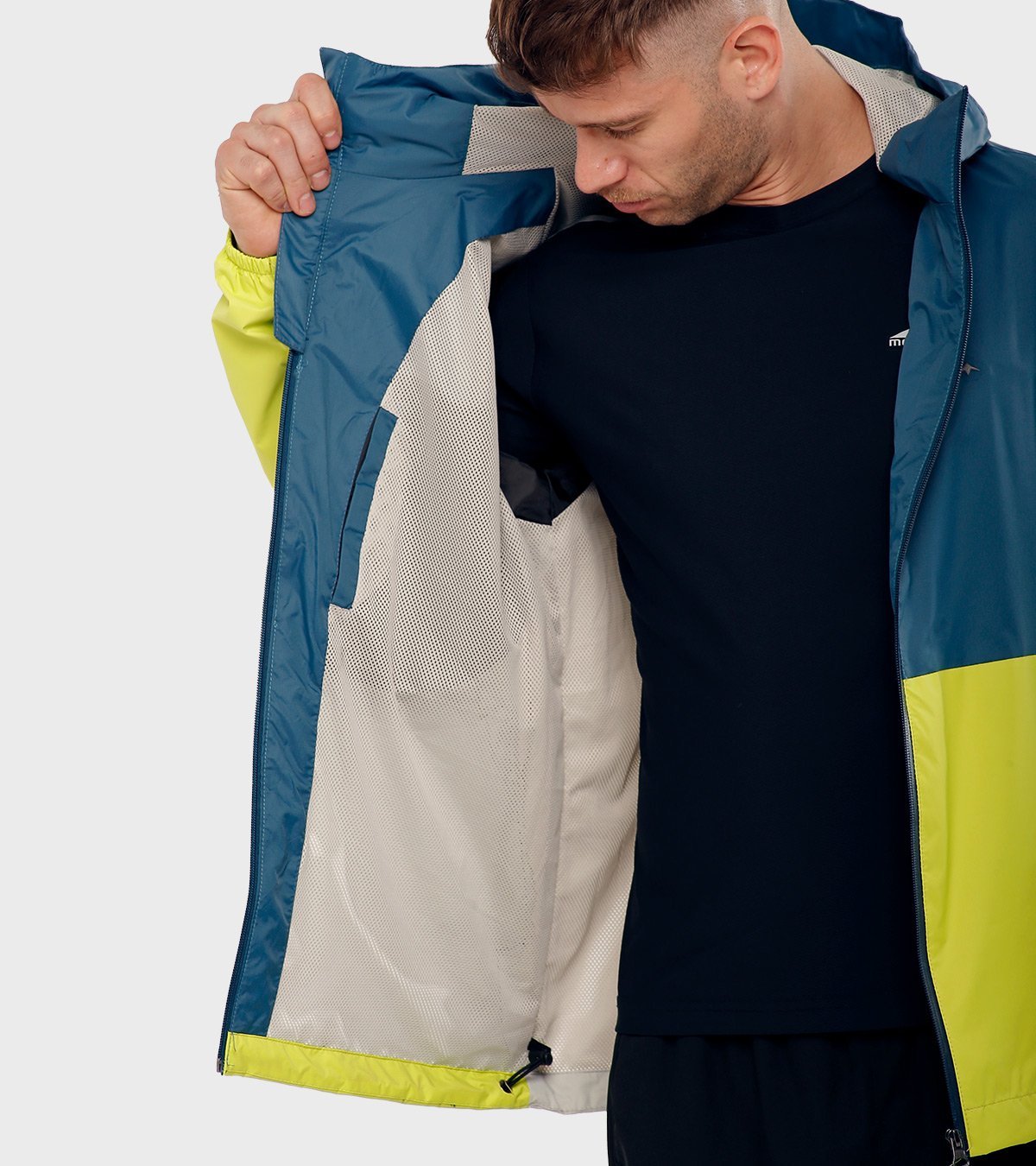 Rompeviento de hombre Chase