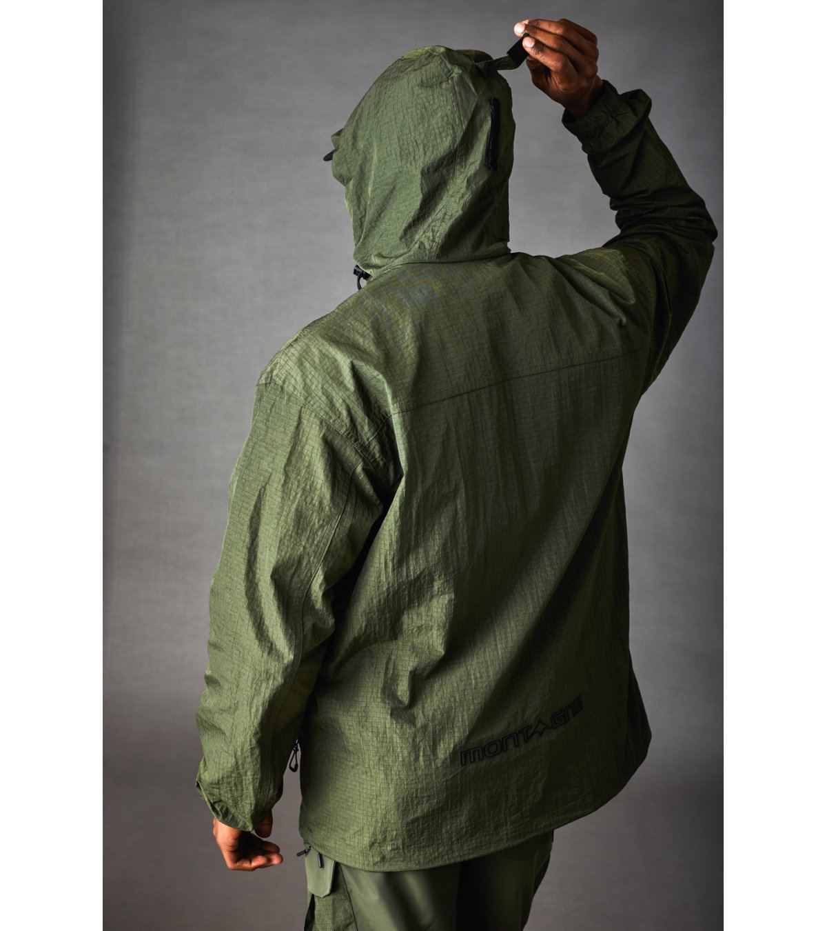 Rompeviento de hombre Tesis H