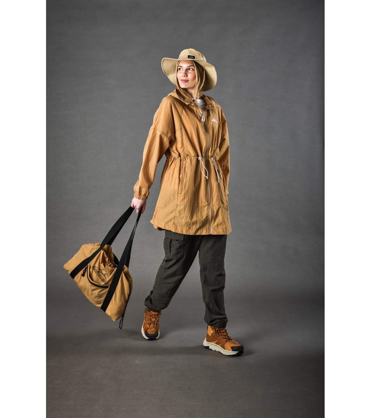 Parka de mujer Tesis M