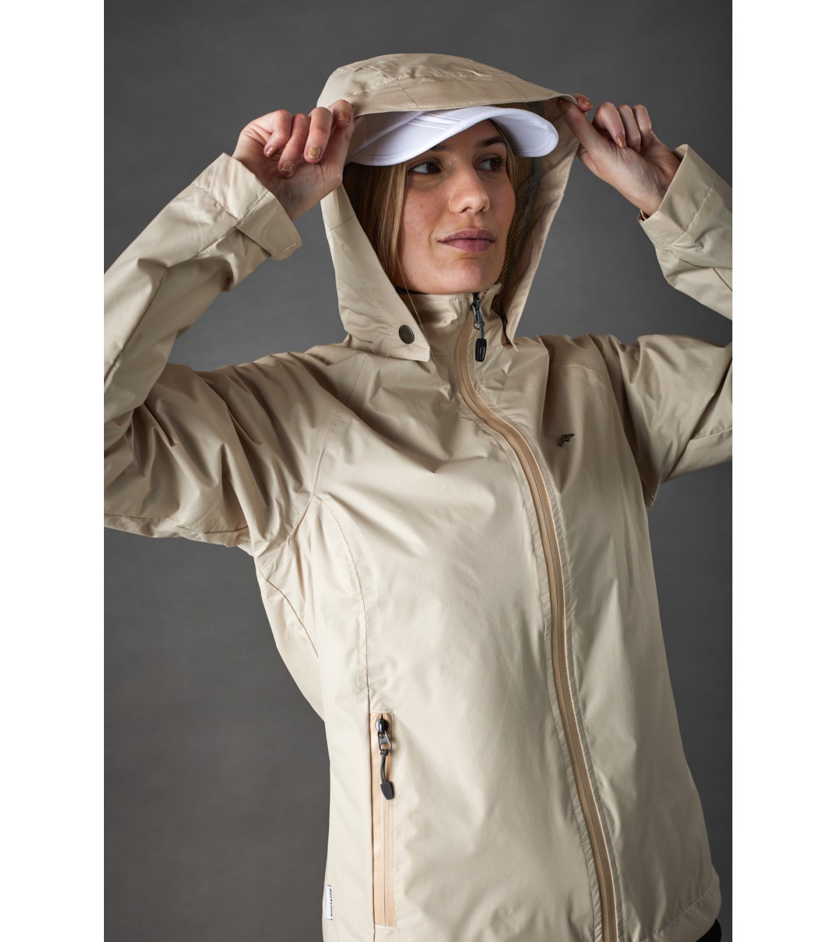 Rompeviento de mujer Eluney