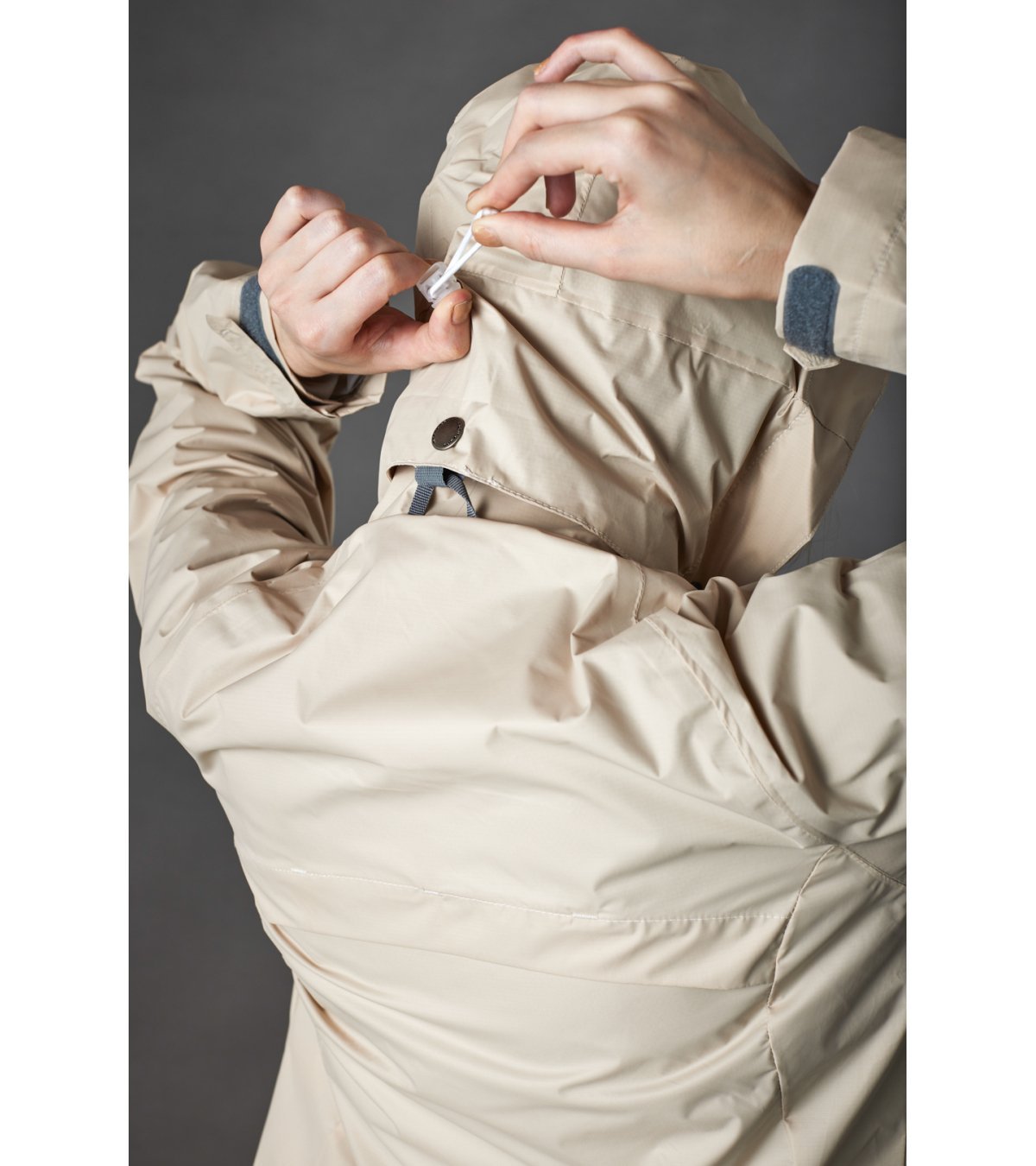 Rompeviento de mujer Eluney