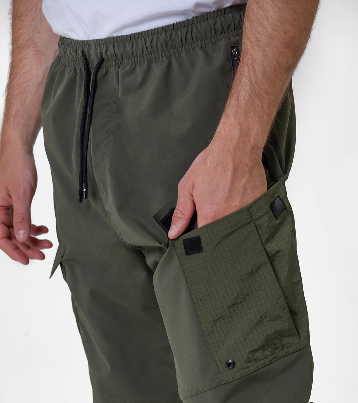 Pantalón de hombre Tesis