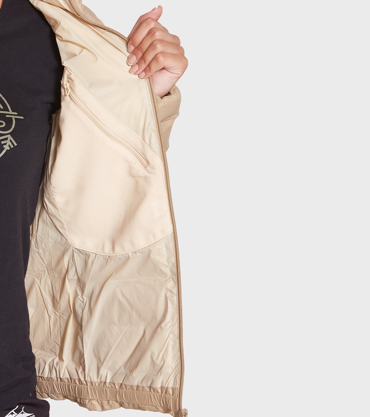 Campera de plumas de mujer Omega Pro