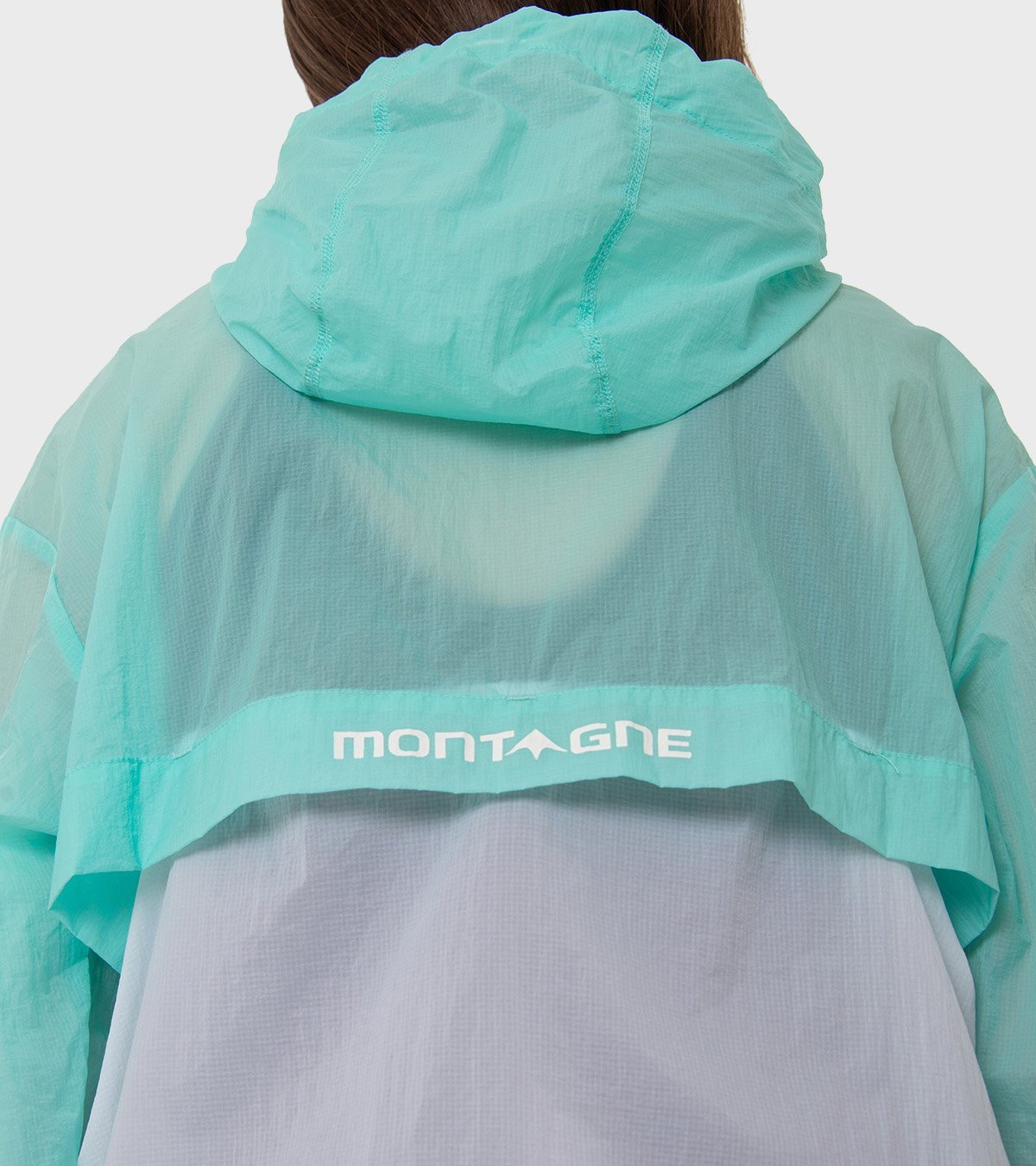 Rompeviento de mujer Ciénaga