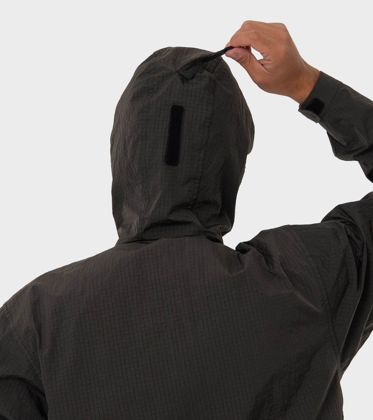 Rompeviento de hombre Crater