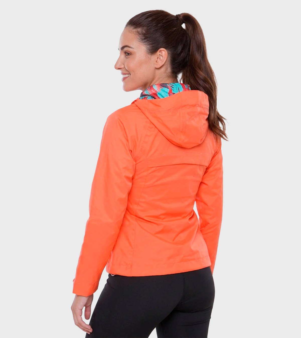 Rompeviento de mujer Eluney