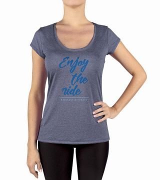 Remera de mujer Enjoy