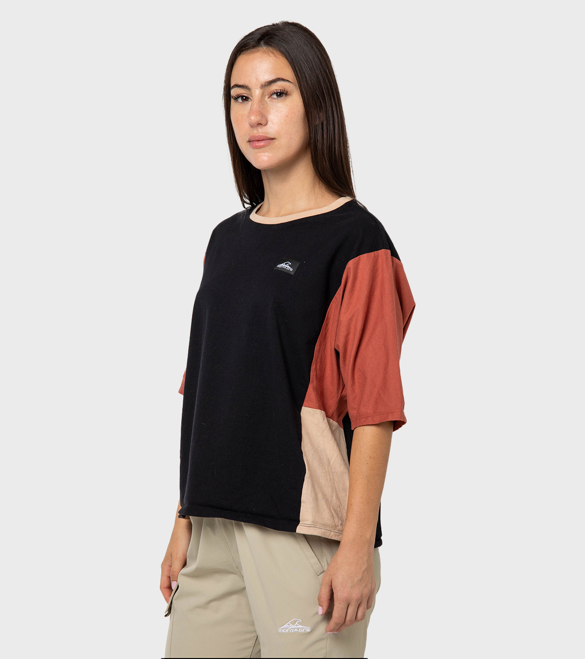 Remera de mujer Raiz